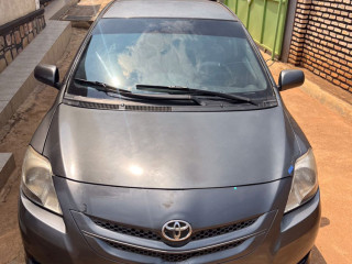 Toyota Yaris - 7,600,000