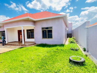 Rusororo unfurnished house for rent in Kigali