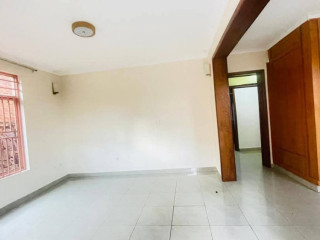 Kimironko around Kigali parents school unfurnished house for rent
