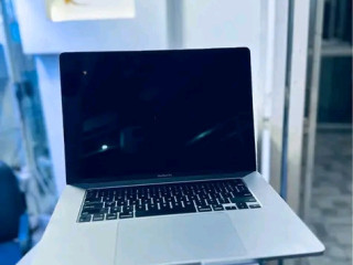 Macbook pro i9
