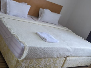 31 Kimihurura rugando very nice full furnished apartment for rent. Call or WhatsApp: [***] 