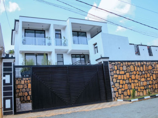 EB: 92 niboyi Beautiful and strong house for sale in niboyi, byimana for affordable price.