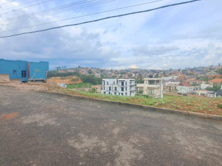 Plot for sale in kibagabaga at agood place