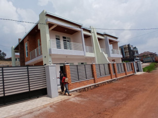 KINYAGA HOUSE FOR SALE