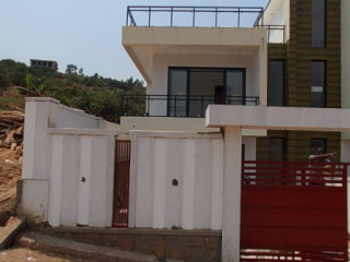 Kigali unfurnished house for rent in Muyange Kagarama