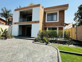 This is beautifully fully furnished house for rent in gacuriro