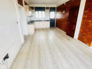 Kigali unfurnished apartment for rent in Kinyinya