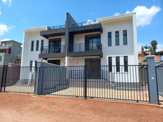 HOUSE FOR SALE IN KIBAGABAGA