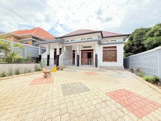 Kigali Rwanda house for sale in Kanombe Victory