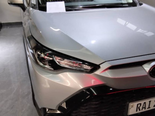 Toyota Frontlander 2.0 LE (Black Interior)