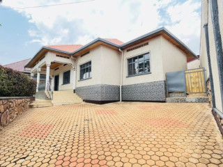 Kimironko Unfurnished house For Rent in Kigali