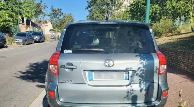 toyota-rav4-big-2
