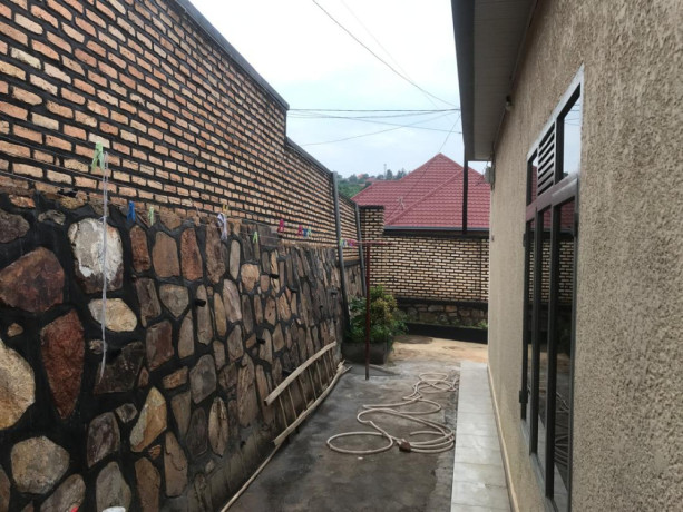 kanombe-house-for-sale-75000000-big-14