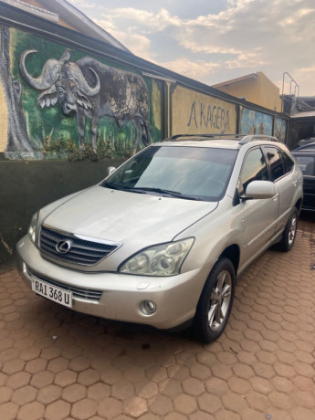 lexus-big-2