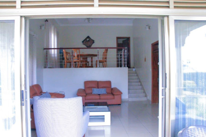 gacuriro-umucyo-estate-very-nice-and-furnished-house-for-rent-big-0
