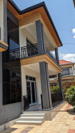 bb-085-kibagabaga-fully-furnished-house-for-rent-big-13