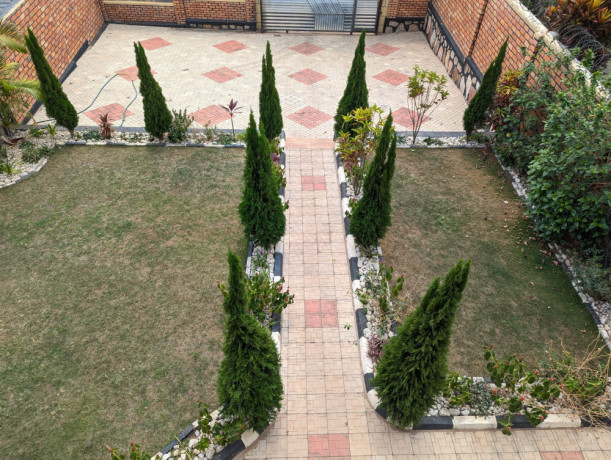 kibagabaga-unfurnished-house-for-sales-in-kigali-rwanda-big-9