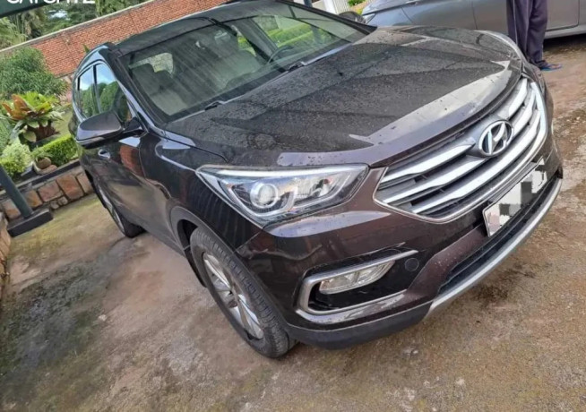 hyundai-santa-fe-for-sale-big-1