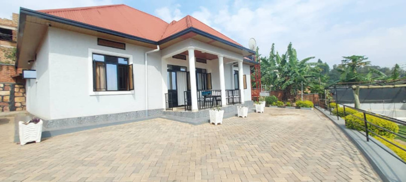 kigali-unfurnished-house-for-rent-in-nyanza-big-0