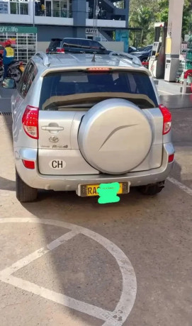 toyota-rav4-big-3