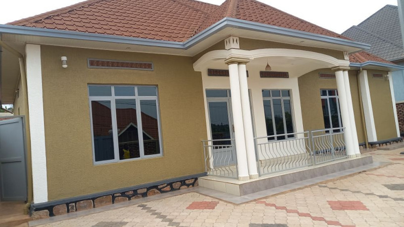 kanombe-house-for-sale-in-kigali-big-0