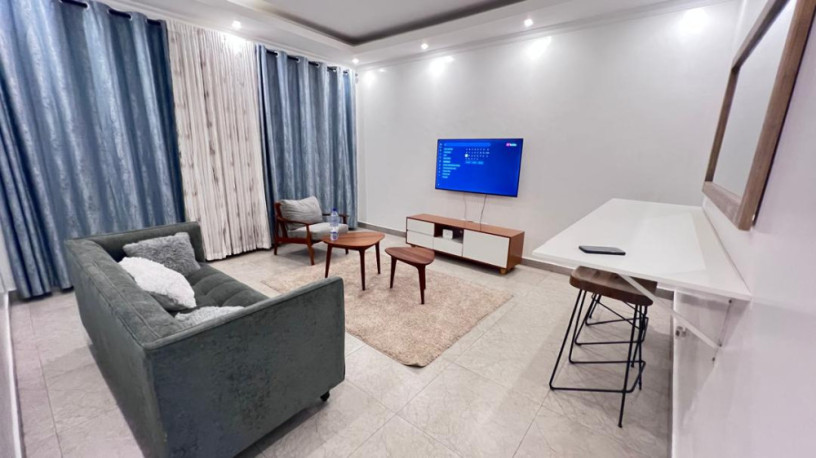 nyarutarama-1bed-2bath-furnished-apartment-at-700usd-big-3