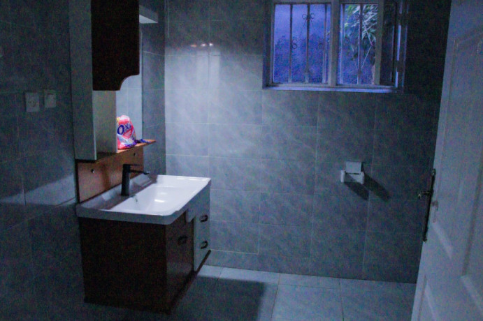 kiyovu-very-nice-unfurnished-house-for-rent-with-swimming-pool-in-kigali-rwanda-big-4