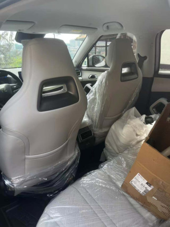 brand-new-2026-byd-yuan-up-luxury-electric-suv-for-sale-big-2