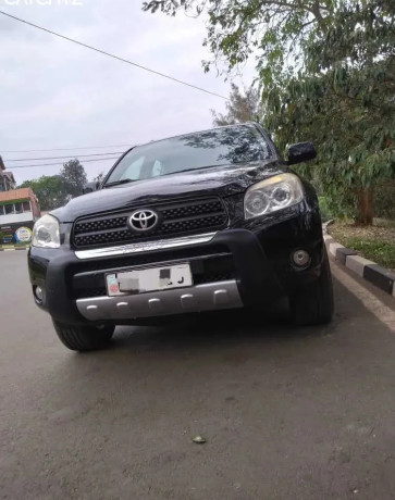 toyota-rav-big-0