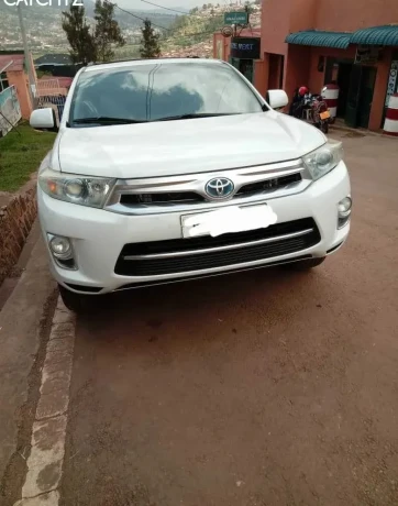 toyota-highlander-big-1
