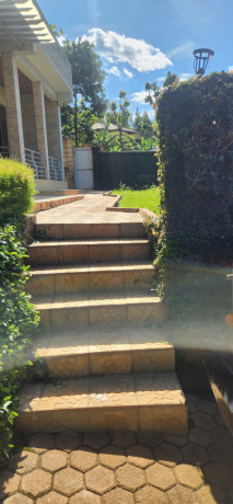 kigali-house-for-rent-in-kicukiro-nyanza-big-4