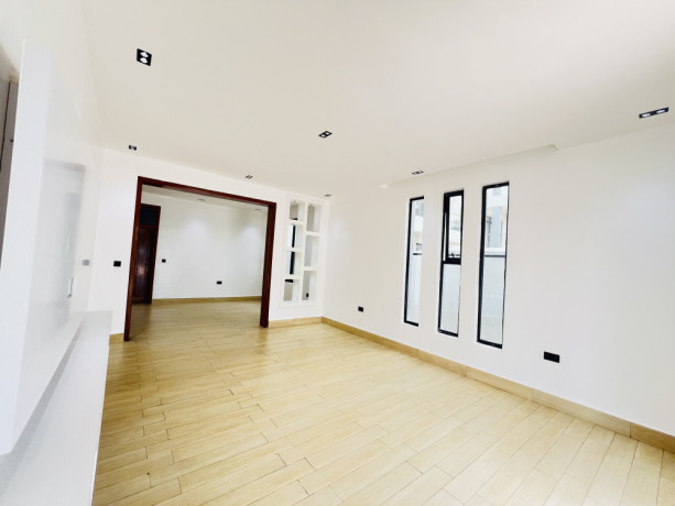 kibagabaga-near-hospital-new-contemporary-house-for-sale-at-400m-big-8