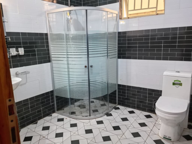 luxury-mansion-in-kanombe-at-180m-big-7