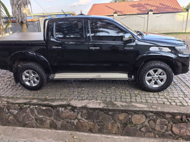 toyota-vigo-big-1