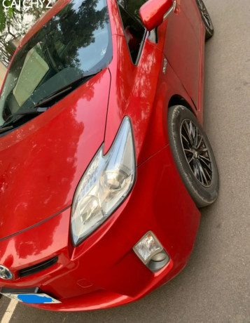 toyota-prius-hybrid-automatic-for-sale-big-1