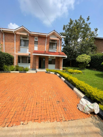 gacuriro-vision-2020-house-for-sale-with-350-sqm-big-8