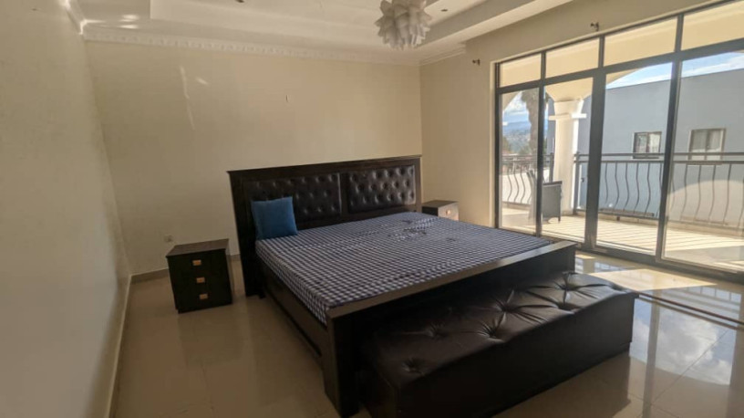sm151-nyarutarama-nyarutarama-furnished-house-for-rent-kigali-rwanda-big-13