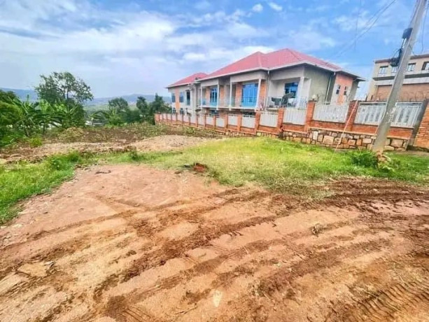 big-plot-for-sales-in-kagugu-on-150m-negotiable-plot-size-670-sqrm-residential-zone-mixed-big-2