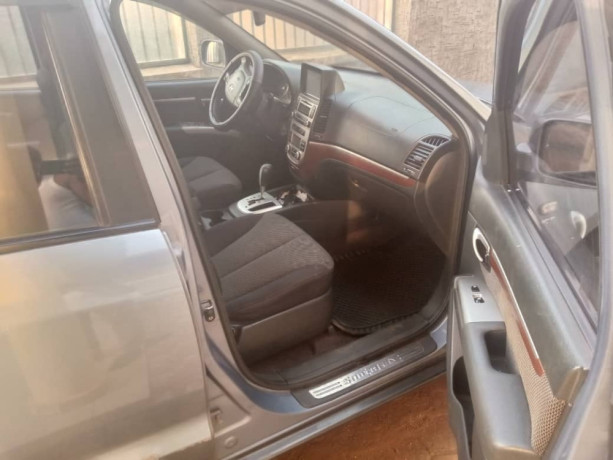 bere7-very-nice-hyundai-is-available-for-sale-big-3
