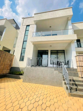nyarutarama-fully-furnished-3bedrooms-house-for-rent-at-1500-in-good-location-big-1