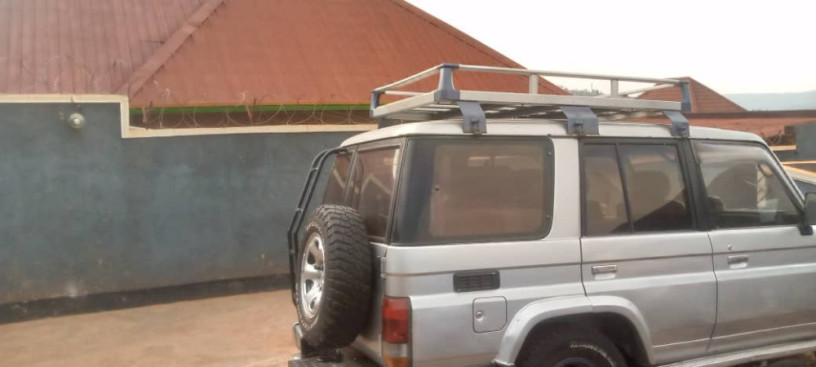 toyota-land-cruiser-big-2