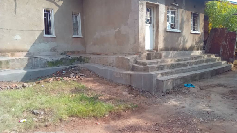 plot-for-sale-with-an-old-house-big-6