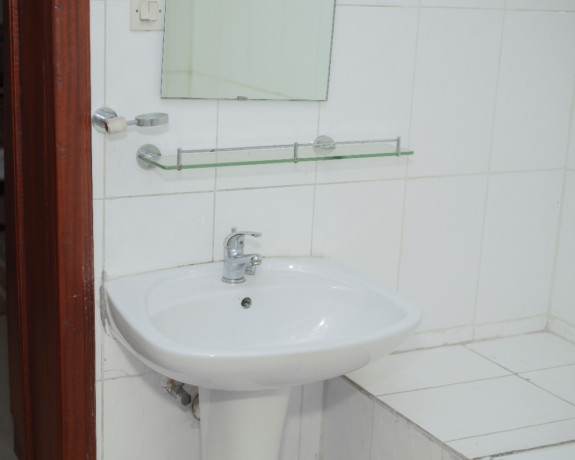 tb011-gacuriro-gacuriro-furnished-house-for-rent-big-13