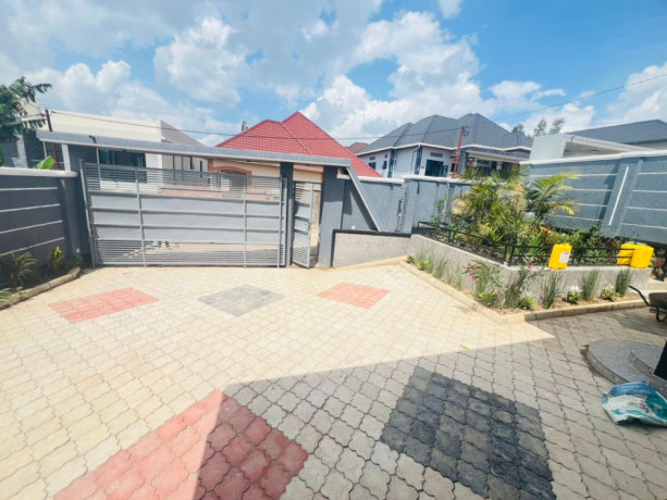 kigali-house-for-sale-in-kanombe-big-2