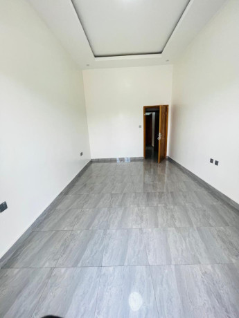 kicukiro-unfurnished-house-for-rent-in-kigali-big-2