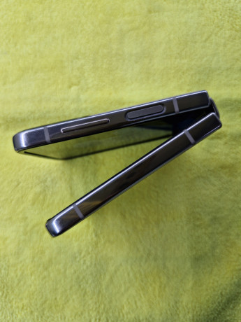 galaxy-z-flip-4-512gb-8gb-big-6