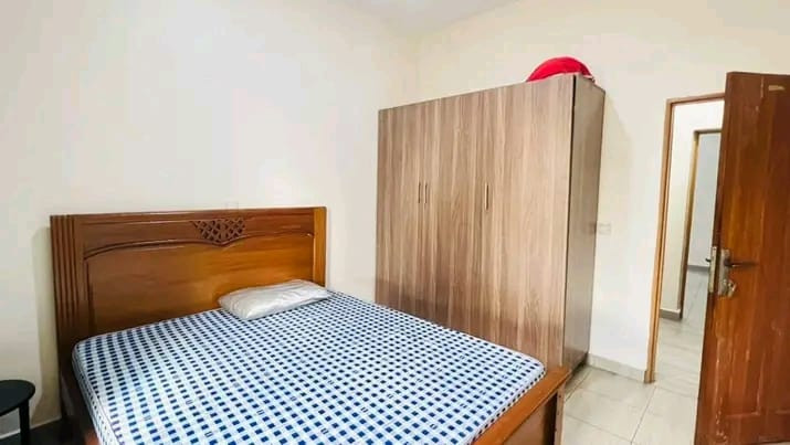 furnished-apartment-at-700k-big-6