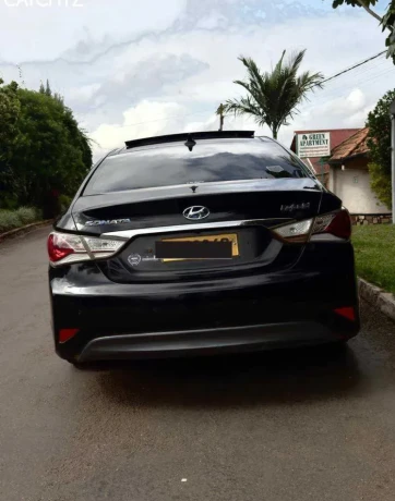 hyundai-sonata-hybrid-automatic-2012-for-sale-big-1