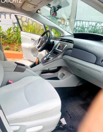 toyota-prius-hybrid-automatic-2012-for-sale-big-0