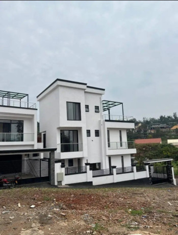 kimihurura-near-rdb-amazing-big-villa-for-sale-at-450millions-tel-big-11